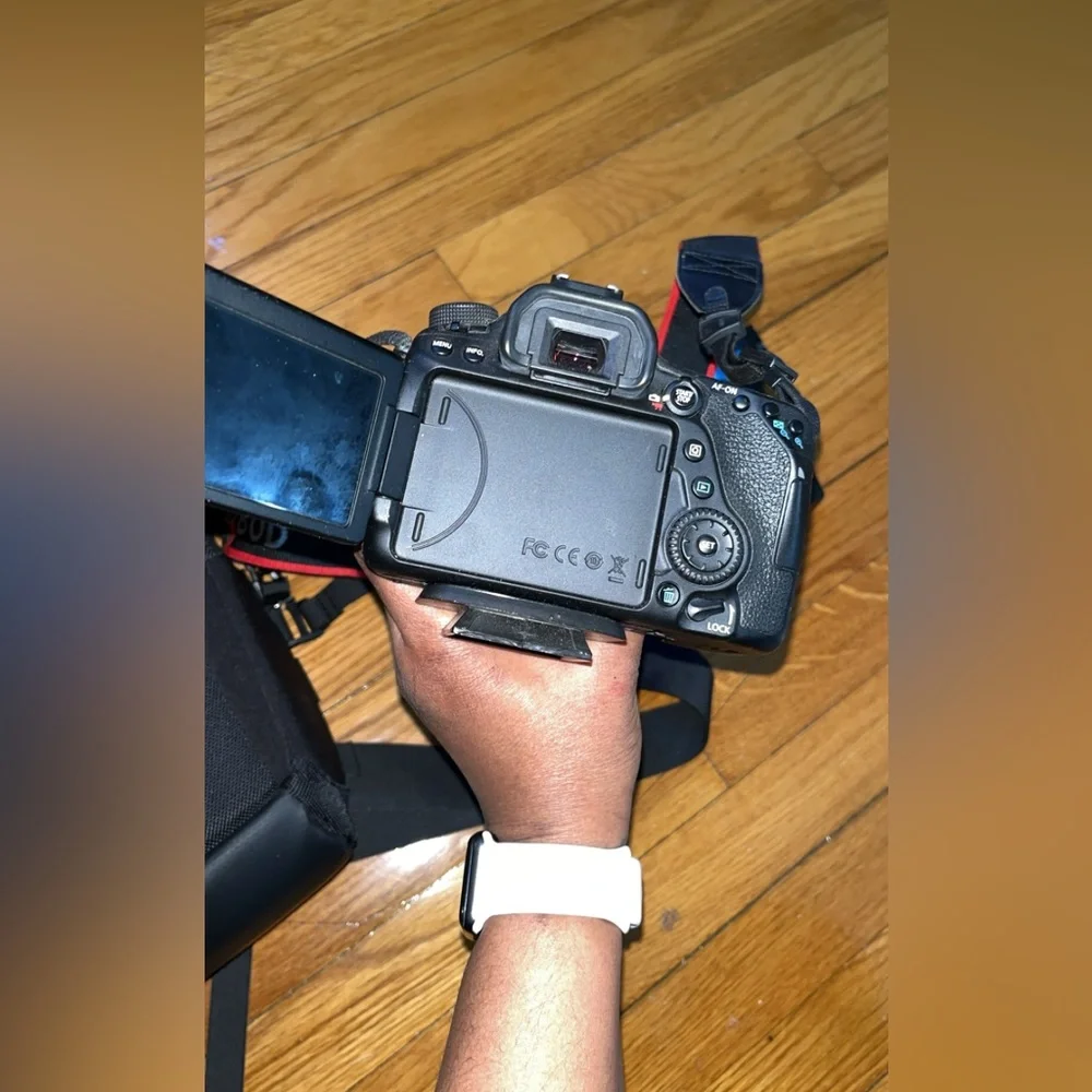 Canon EOS 80D